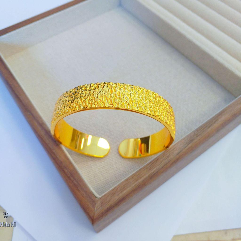 14mm Gold Hammered Bangle: Elegant Wedding Imitation Bracelet for Women