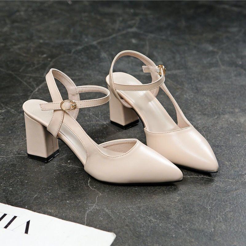 Sandály s ostrým špičkou pro ženy Jarní Korejské Silný podpatek Pásek s jednou přezkou Ležérní Jednoduché boty
