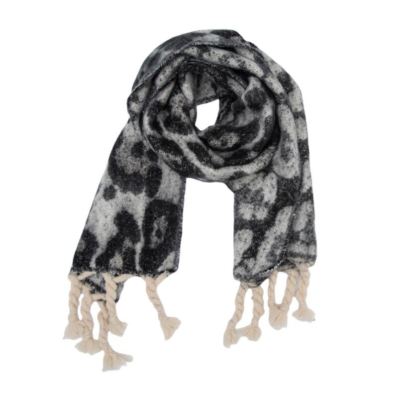 Europe, America, autumn and winter new imitation mohair circle sand jacquard leopard print knotted tassel scarf women's thickened shawl factory