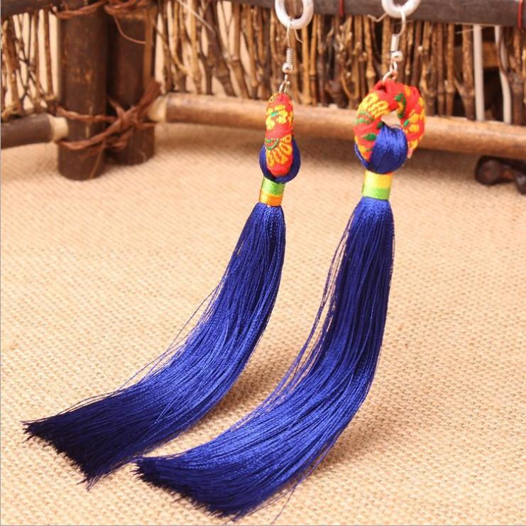 

Yunnan style retro long fringed earrings fashionable ethnic style versatile temperament earrings colorful beautiful earrings