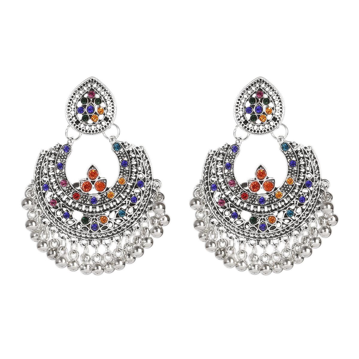 Nieuwe Etnische Goudkleurige Indiase Jhumka Oorbellen voor Vrouwen Hanger Hartvorm Kralen Kwastje Oorbel 2023 Vintage Brincos Zirkoon gray