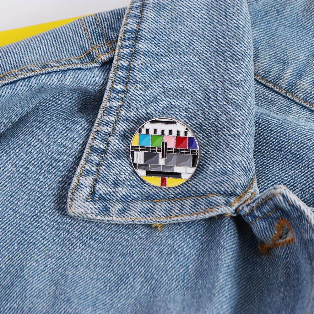 Retro Vintage TV Pin No Signal Television Brooches Fashion Antenna TV Pins  Jewelry