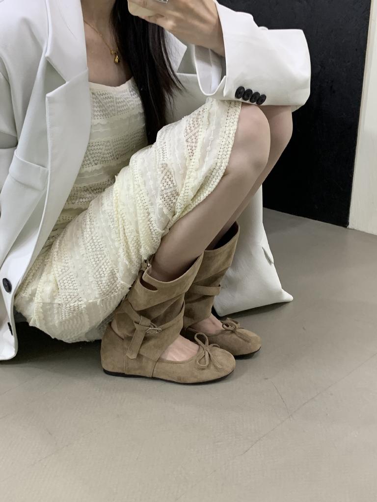 2025 neue Maillard-Stiefel Sommer neues Design eckige Spitze Schleife hohl innen Höhenerhöhung 4CM coole Stiefel