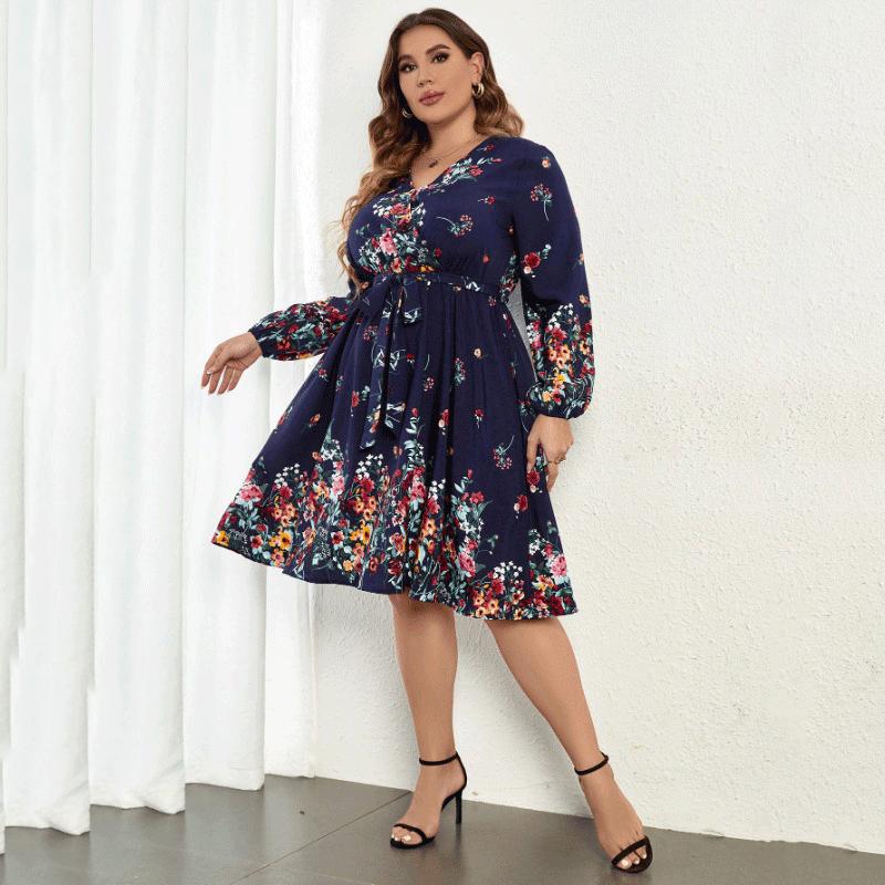 Новое женское платье с v-образным вырезом и длинным рукавом с цветочным принтом — фото 2