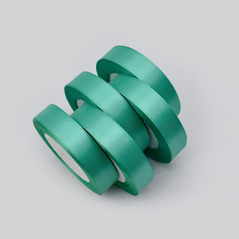 2.5cm Polyester Woven Ribbon for Flower Gift Packaging, Wedding Cakes, and Decorations in Silk Colors