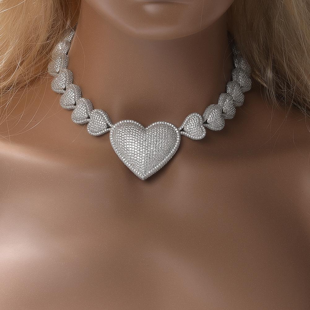 Hip Hop 17mm Zircon Love Necklace Ins Wind Peach Heart Chain Clothing Accessories