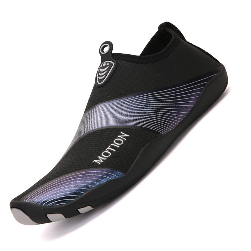 Slip-on Wassersportschuhe für Herren Damen Schnelltrocknende Aqua Schuhe Rutschfeste Wat-Sneaker für Strand Surfen Kajakfahren Schwimmen