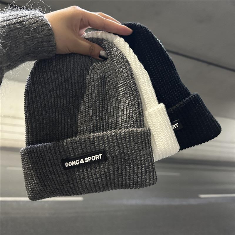 Hat Men's Winter Fashion Alphabet Wool Hat Ear Protector Solid Color Warm and Cold Knitted Cold Hat Women