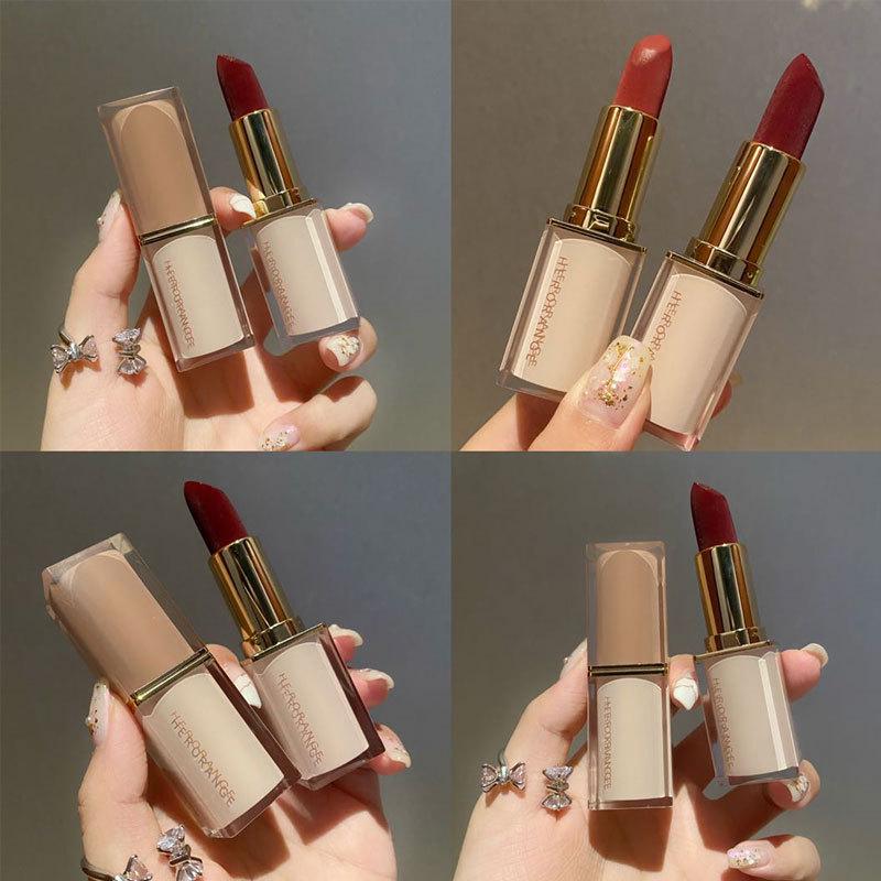 HERORANGE Velvet Matte Long-lasting Lipstick - Waterproof, Sweatproof, Non-fading Crystal Square Tube.