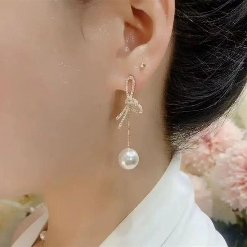 2024 Trendy Pearl Bow Drop Earrings - Elegant French Design for Influencers