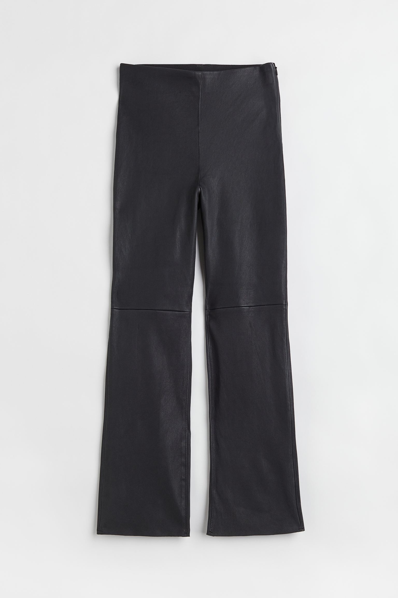 

Ankle-length leather trousers