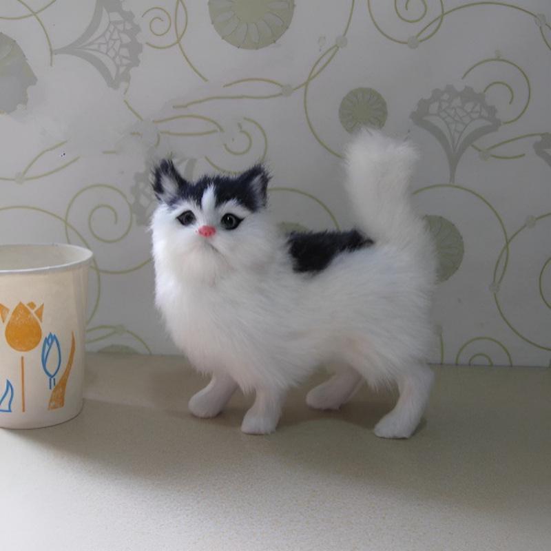 Simulated Cat Set: Three Handmade Imitation Fur Cats for Creative Home Decoration