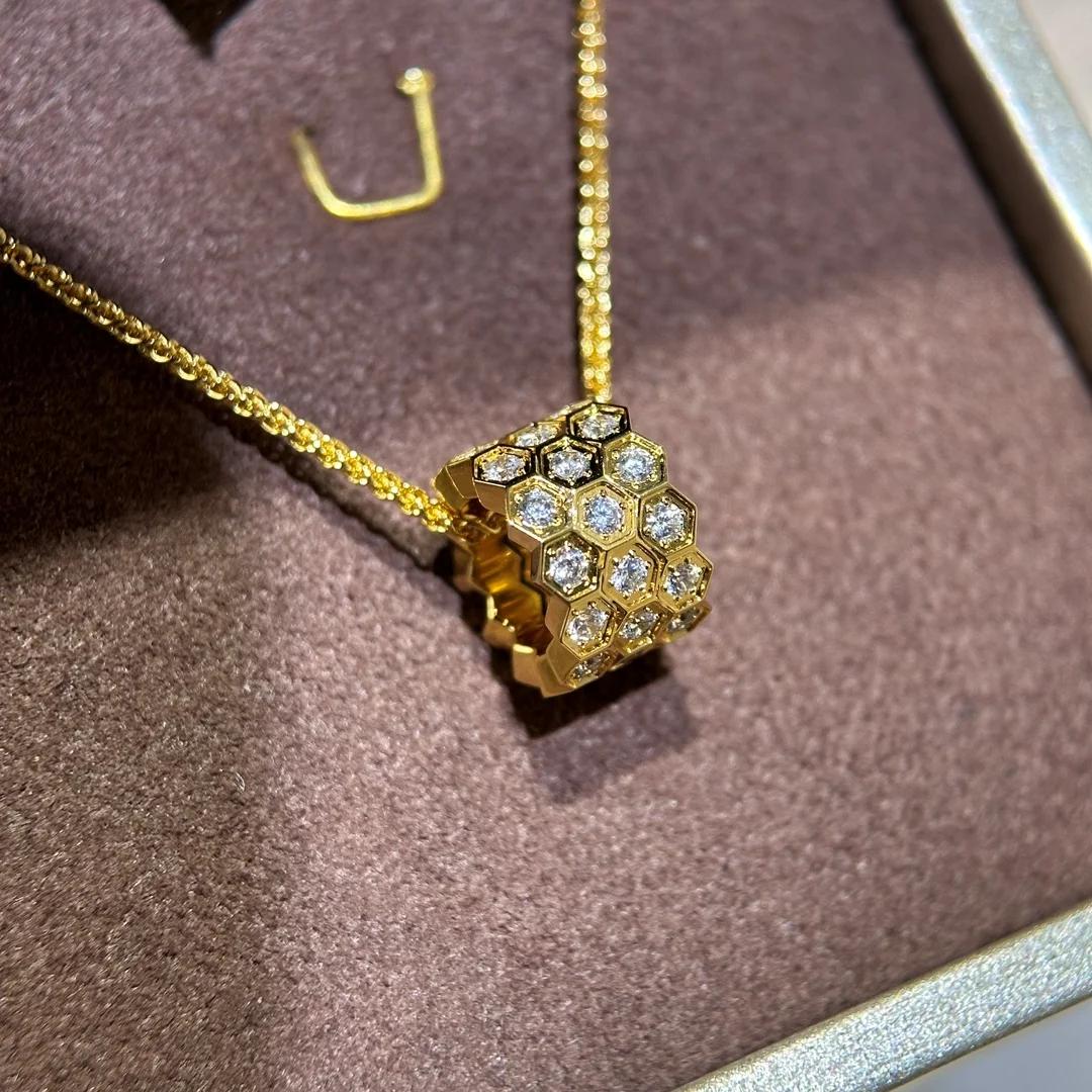 

Musla Designer Hot Sale Vintage Women s Earrings Luxury Jewelry Set for Women Gift Bee My Love Pendant Pure 925 Silver Necklaces біле золото кольору