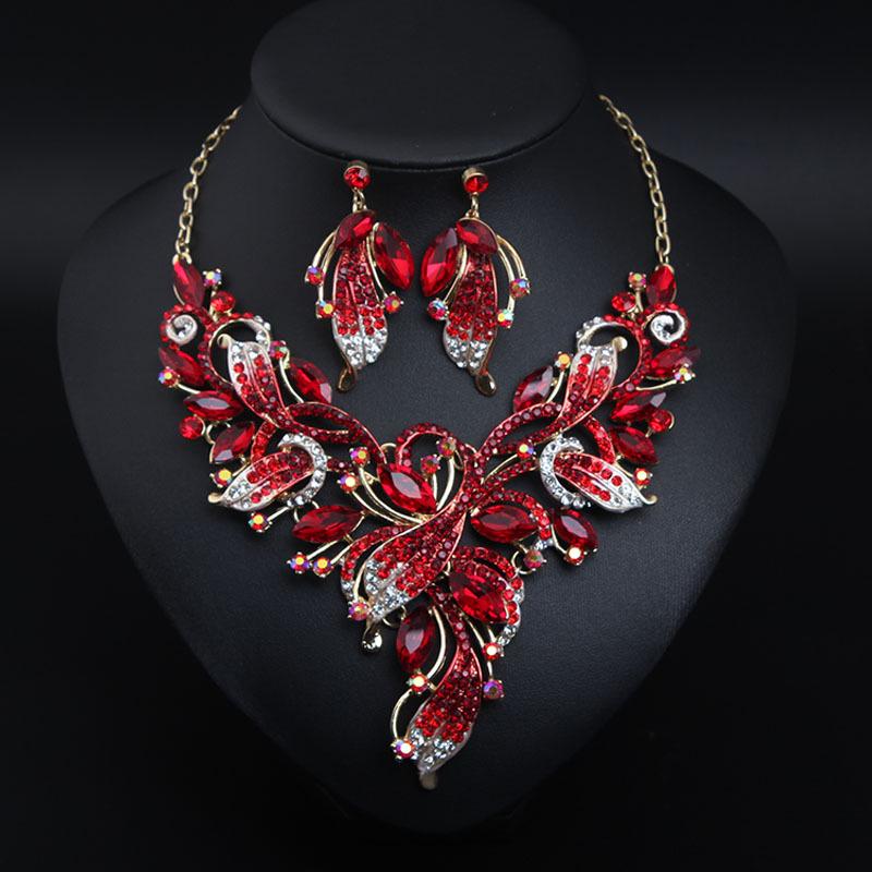 Elegant European & American Rhinestone Necklace & Earring Set: Statement Accessories for Evening Wear and Bridal Occasions