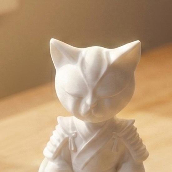 Estatua de Gato Guerrero Escultura de Gato Samurái Impresa en 3D Adorno Animal Caprichoso de Escritorio para Decoración de Mesa Estante de Sala de Estar Regalo para Amantes de los Gatos Coleccionistas