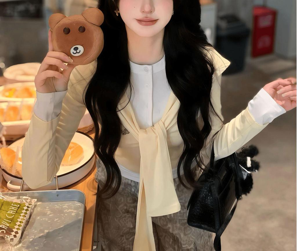 Women's Full Head Wig with Natural Seamless Bangs and Large Waves for Autumn and Winter 