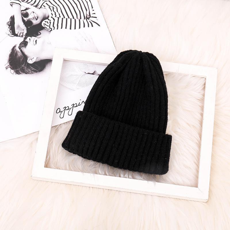 New Hat Women's Winter Korean Style New Candy Color Light Board Woolen Hat To Keep Warm and Ear Protecting Vertical Striped Knitted Hat Trendy