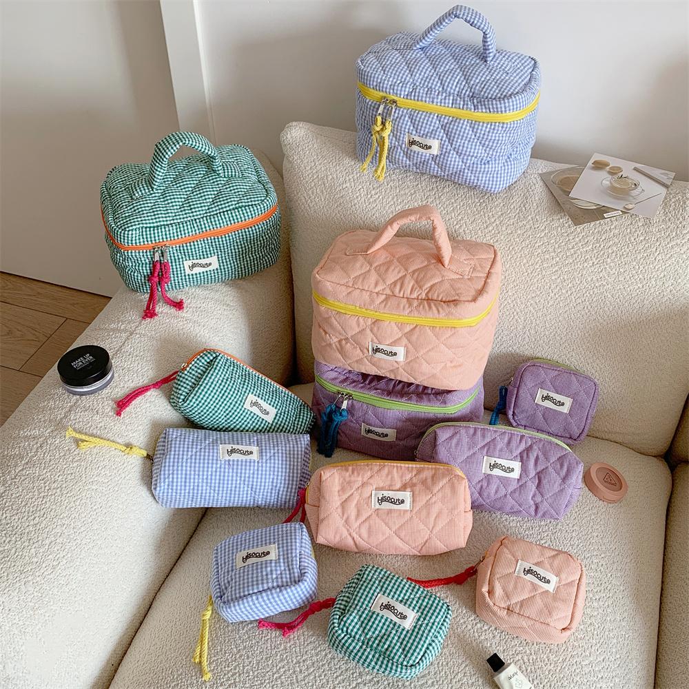 3/1Pcs Creative Plaid Makeup Bag,Large Capacity Makeup Brush Storage Bag,Portable Handheld Travel Bag For Going Out