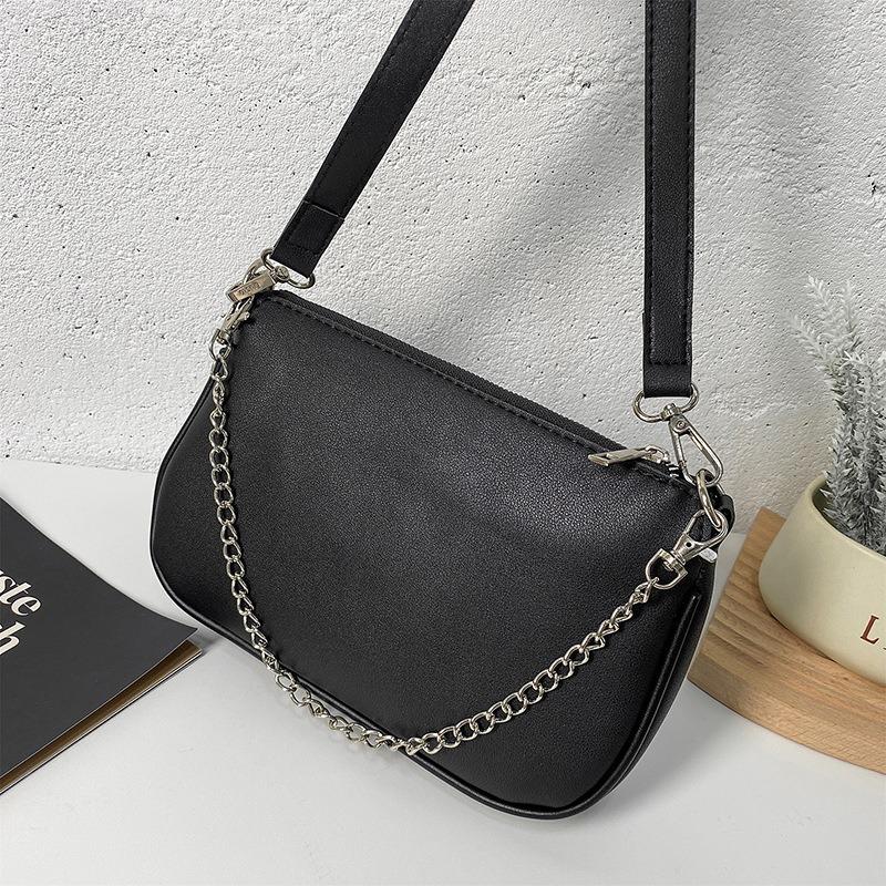 Guangzhou Black Threeinone Underarm Bag Method Stick Bag Women's Bag New Versatile Chain Shoulder Messenger Bag