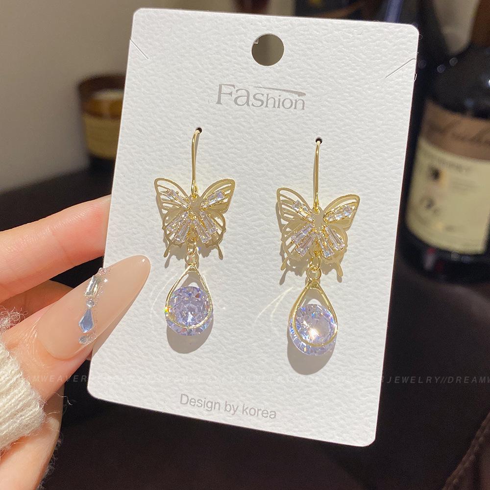 925 Sterling Silver Full Diamond Tassel Earrings – High-End European & American Style, Super Shiny, Luxurious Ear Jewelry for Women.