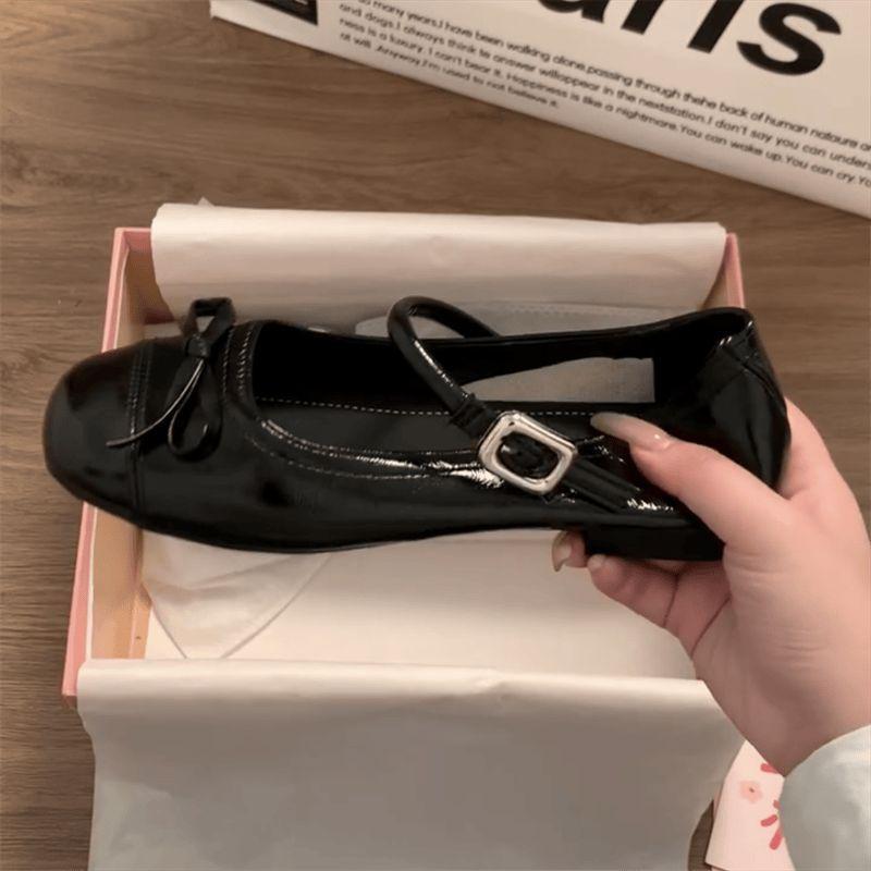 

Модные Новые Женские Балетки с Бантом-бабочкой, Мелкие, Повседневные Туфли в Балетном Стиле, Мягкая Подошва, Элегантные Туфли для Платья 2025 35 чёрный