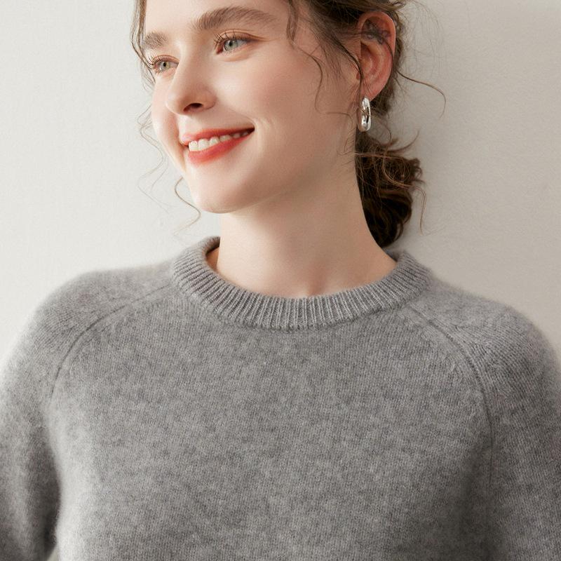 Women's Round Neck Cashmere Sweater - Thick, Soft, Versatile Pullover for Autumn & Winter