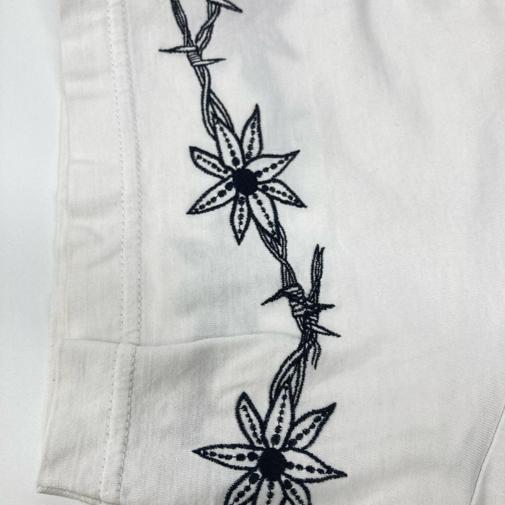 Sacai 19-01961M × Dr.Woo Cotton Tattoo Embroidered T-Shirt Tops 2 whiteUsed