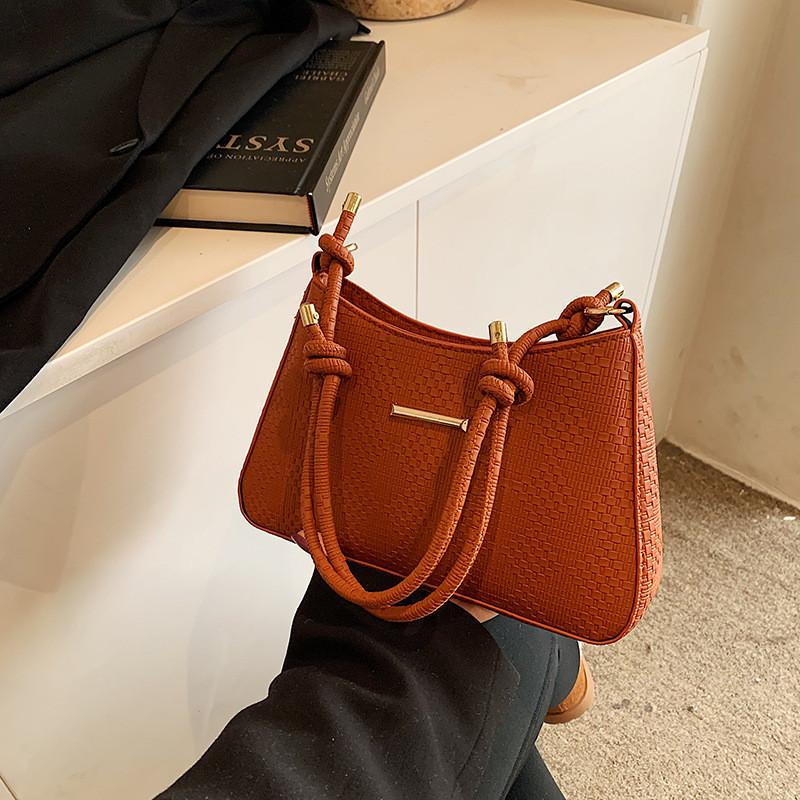 Stylish New Moon Bag For Women Versatile Shoulder Bag Trendy Street Style Ideal For Daily Use