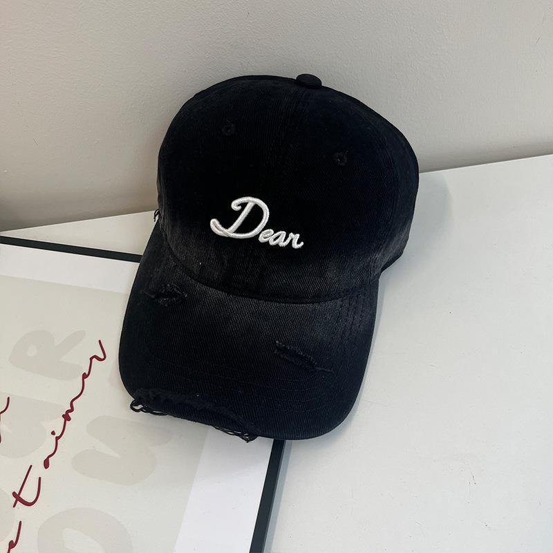 

Women s new autumn and winter hats with letter embroidery and gradient color baseball caps, Japanese retro casual versatile personalized duckbill Average Size（54-58cm） чёрный