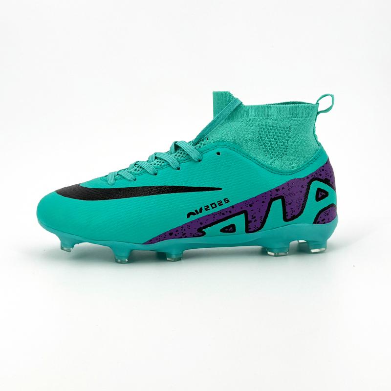 Football Boots Men Professional Cleats Society Sneakers Studded Soccer Shoes Comfortable TF/FG Ultralight Women Football Shoes