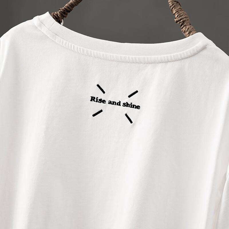 Damen locker geschnittenes Baumwoll-T-Shirt in mittlerer Länge