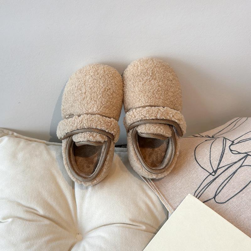 Baby Baumwollschuhe Winter warm und Samt neu Klettverschluss Jungen und Mädchen flauschige Schuhe Studenten Klassenkameraden Kinderschuhe