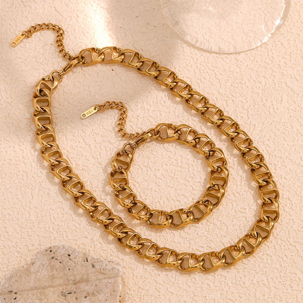 MamacitaSlay 316L Stainless Steel 11mm Wide Pig Nose Buckle Chain Waterproof 18K Gold Plated Neck Jewelry Punk Style Necklace