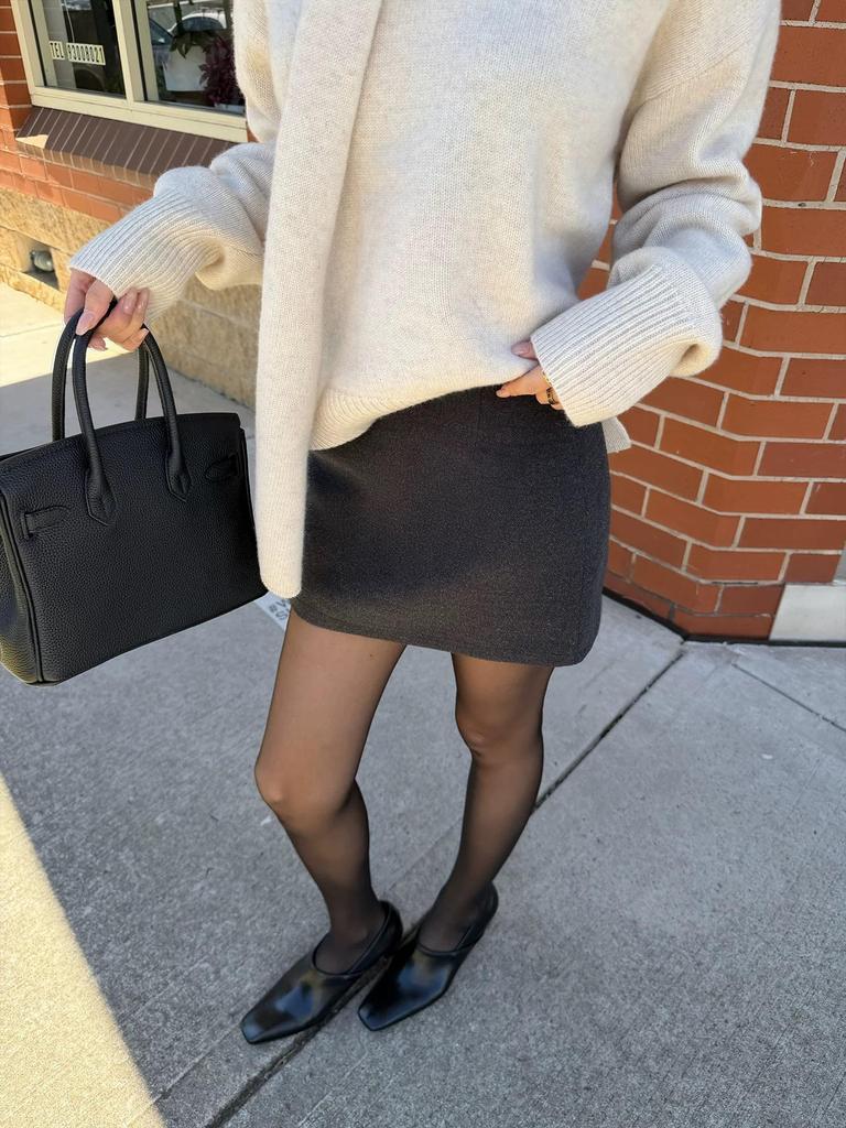 Wen Jiu Wool A-line Mini Skirt: Women's Slimming Short Plush, Winter Minimalist Style
