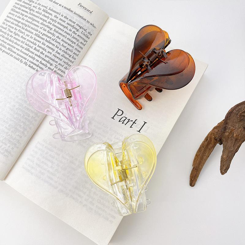 Chic Handmade Plastic Hair Claw Ideal For Bathing And Everyday Use Women For