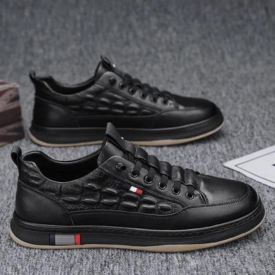 Luxury Designer Men's Leather Shoes Fashion Casual Sports Shoes  New Breathable Anti-Slip Skateboard Shoes Zapatos De Hombre