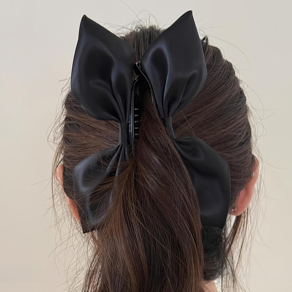 Hair Clip for Women Vintage Style Fabric Hair Accessory with Secure Grip, Perfect for Ponytails, Buns & Updos