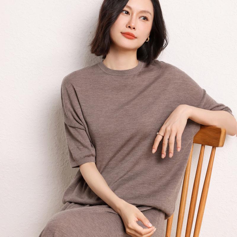 Autumn/Winter 24 Women's 100% Cashmere Batwing Short Sleeve Knit Top