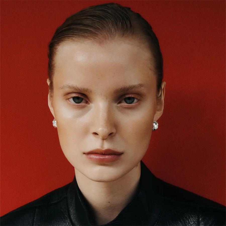 Silver Texture Wide Version C Ring Stud Earrings Niche Light Luxury Fashion Cold Wind Copper Plated Platinum Earrings Women