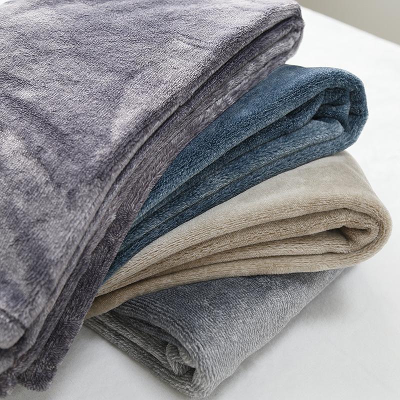Flannel Blanket, Air Conditioning Blanket with Buckle Nap Blanket Sofa Blanket Small Blanket Office Nap Blanket Leisure Blanket
