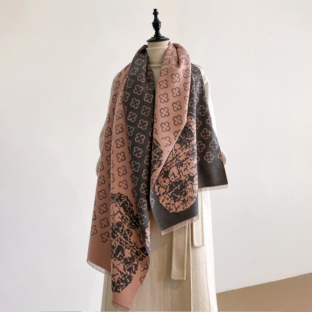 Luxury Brand Elegance Two-Sided Print Scarves Soft Warm Fringe Pashmina Shawl Winter Outdoor Coldproof Windproof Blanket Scarf