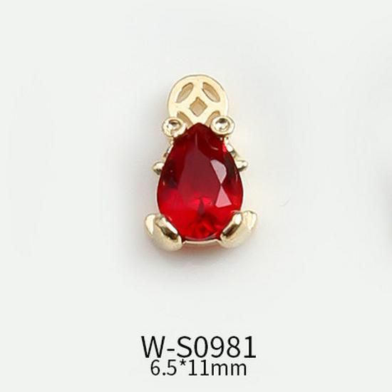 Festive Chinese Style Manicure: Lucky Bag Zirconia Ornaments with Golden Toad, Yuanbao, and Money Character Press-on Nails