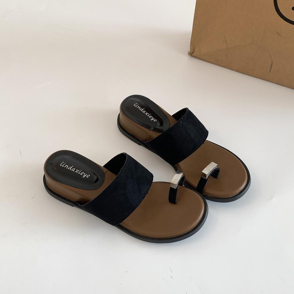 Red retro versatile slope heel heightening one-word slippers for women's summer wear 2025 new high-end French cool slippers