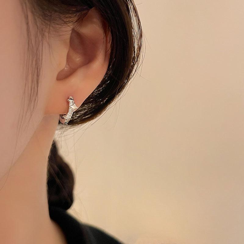 Four-pointed Star Earbud Star Earrings for Women Simple Versatile Niche Design Earrings New Trendy