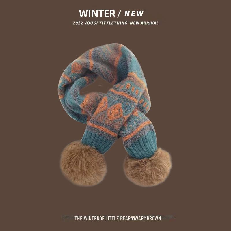 Gemütlicher karierter Strickschal für Kinder - Warm, winddicht und niedlicher Nackenschutz für Jungen und Mädchen