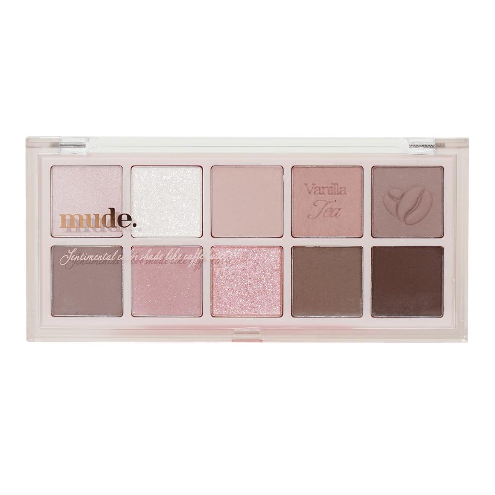 mude. Wählen Sie einen der acht Farbtöne der Moment Eyeshadow Palette.