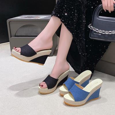 Foreign Trade Large Size Women's Shoes Summer New Solid Color Wedge Heel Large Size Cool Slippers Women's 2025 Hot-selling Fashion Outer Sandals