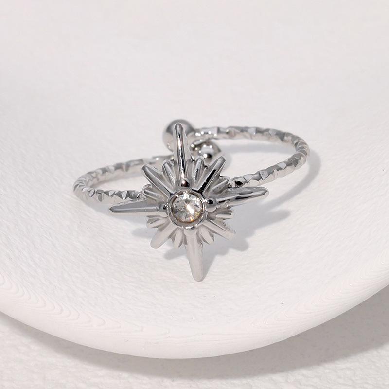 Anello Regolabile alla Moda in Acciaio Inossidabile Placcato Oro 18k – Gioielli Versatili in Acciaio Titanio Europei e Americani