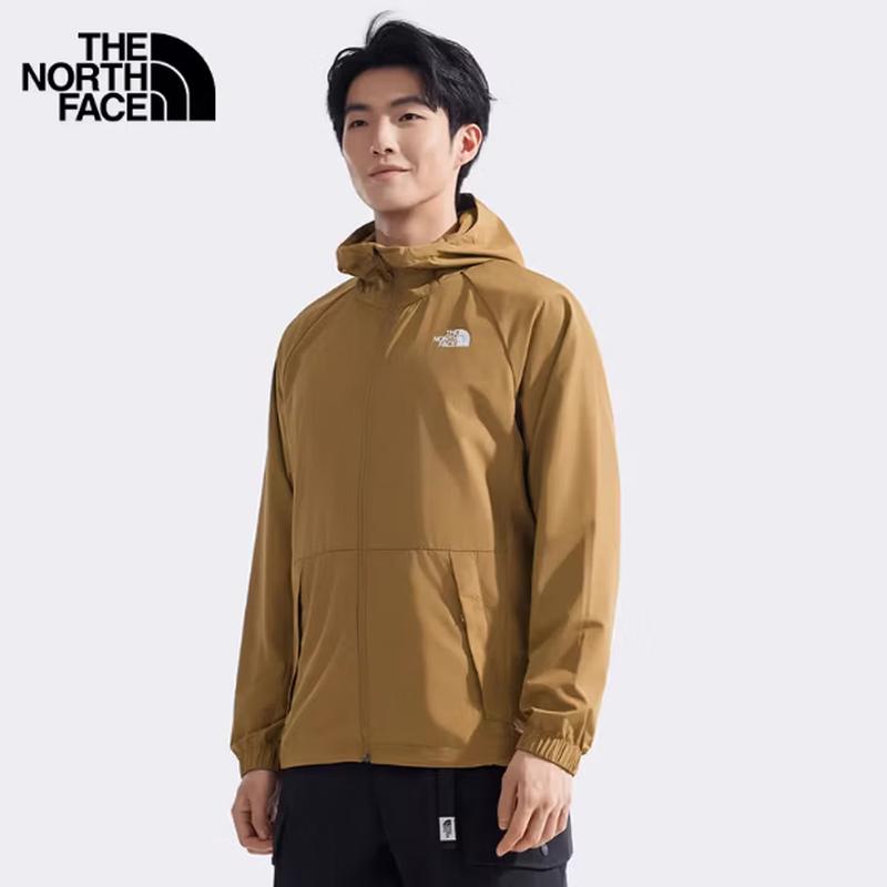 The North Face Men s 8ET7 Lightweight Hooded Sun Protection Jacket L