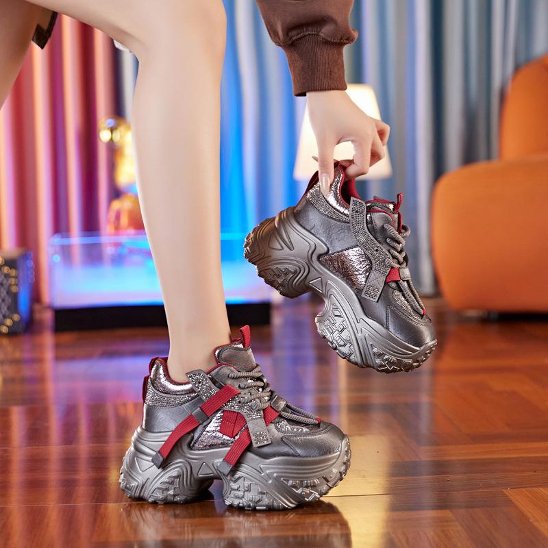 8623 Heightened Platform Internet Celebrity Popular Dad Shoes Women 2025 Autumn New Versatile Sports Casual Shoes